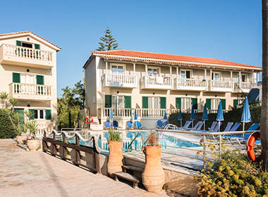 Agios Sostis - Manthos Beachfront Apartments Photo 2