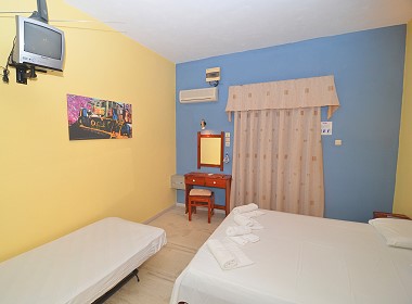 Kalamaki Zakynthos Zante Island Greece - Plubis Studios Apartments Photo 8