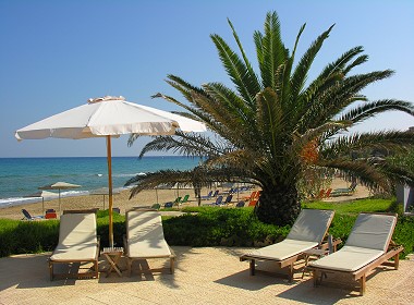 the bay hotel vassilikos