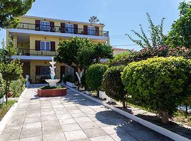 Vasilikos, Zakynthos - Villa Anna Apartments фото 2